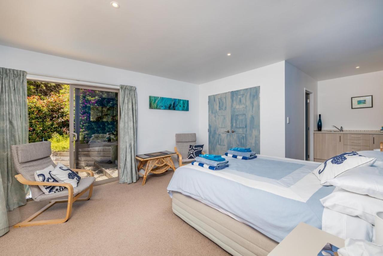 Harbour View Villa Whangaroa Exterior photo